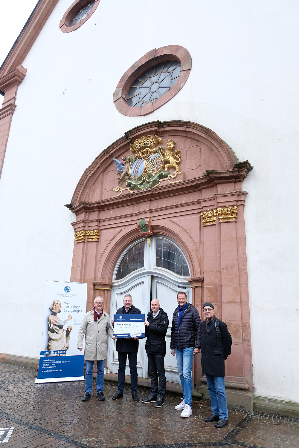 Fördervertragsübergabe am 14. November 2023 in St. Ingbert, Saarbrücken mit Prof. Markus Otto (Leitung Ortskuratorium Saarbrücken). Foto: Michael Engel/Saarland-Sporttoto 